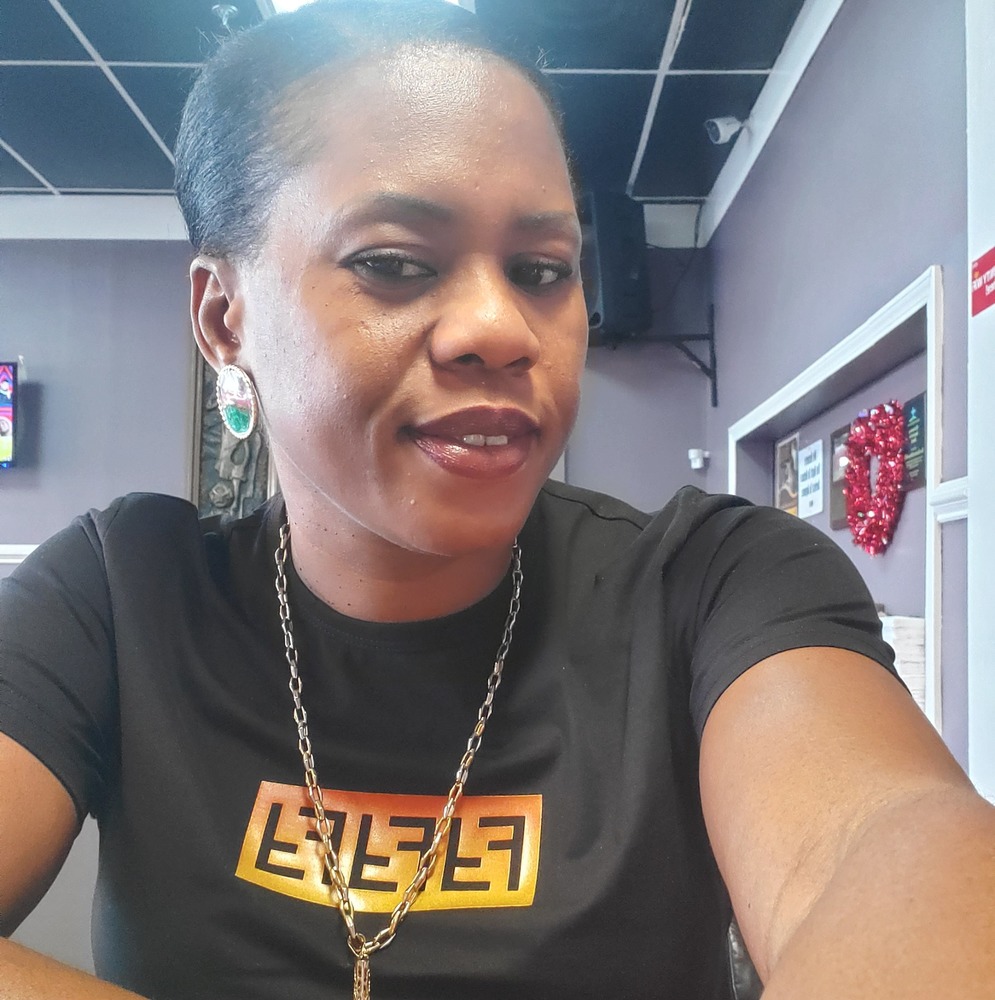 Meet your Posher, Shandy